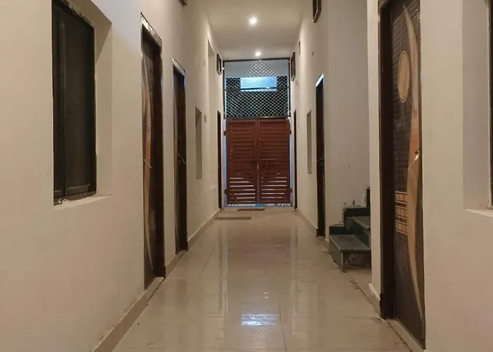 Ayush Guest House Mirzapur