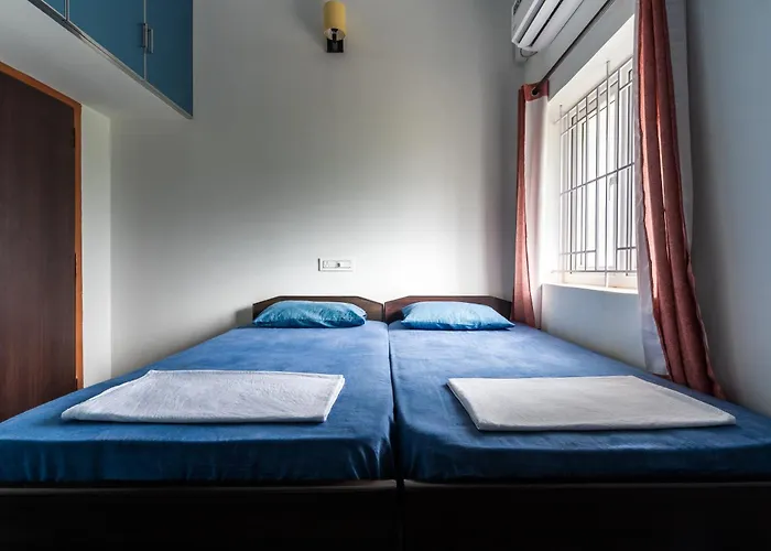 Meenakshi Residency Alandurai