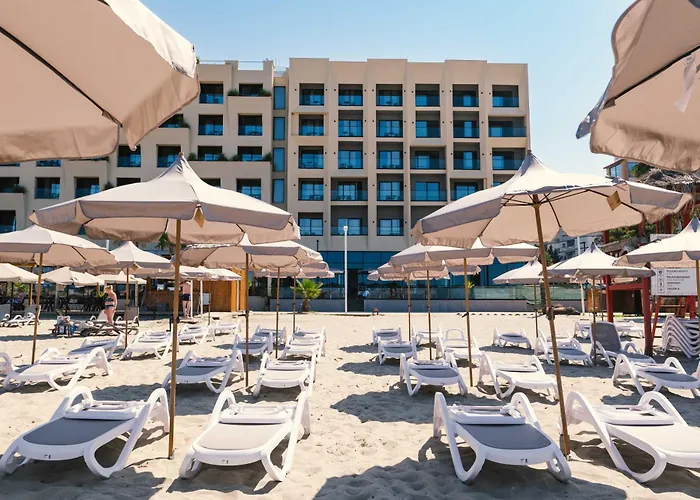 Aks Hotel Durrës