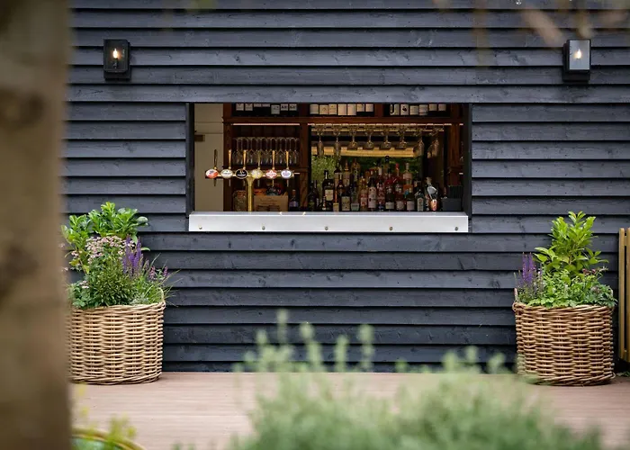 The Ragged Robin - A Heartwood Inn Godalming