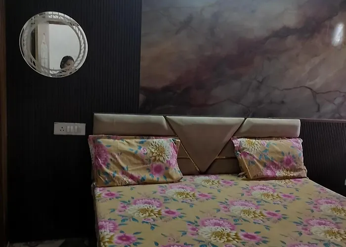 Govind Dham Hotel Vrindavan