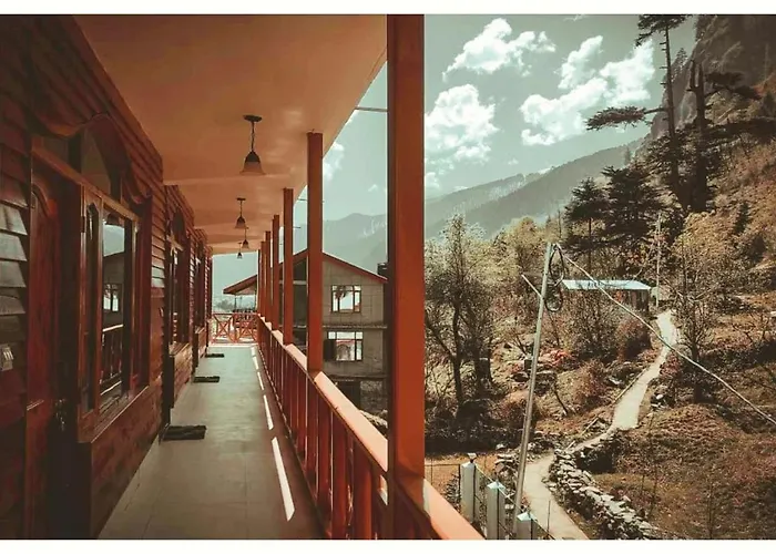 Hotel Forest Retreat With Mountain View Best Property In Manali Hp