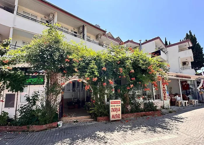 Derya Motel Side