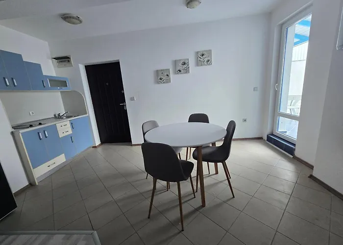Blue Bay Palace Apart Complex Pomorie