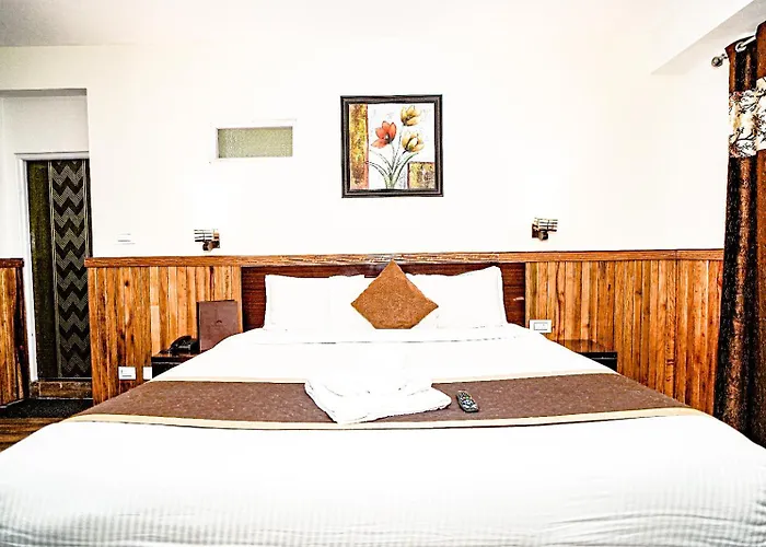 Hotel Golden Sunrise & Spa Pelling