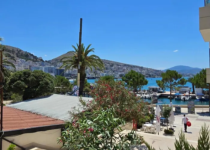 Lion Gate Hotel Sarandë