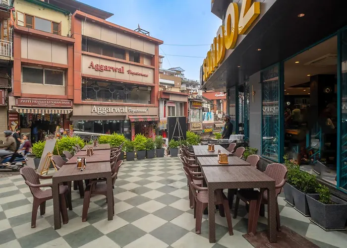 Sandoz Palm Retreat - Mall Road, Mussoorie
