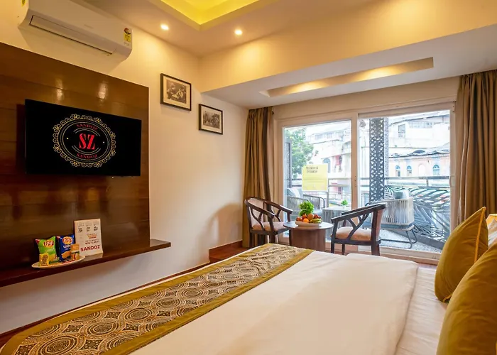 Sandoz Palm Retreat - Mall Road, Mussoorie