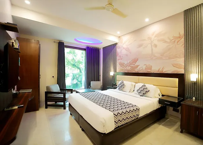 Hotel Kastor- Near Nehru Place New Delhi
