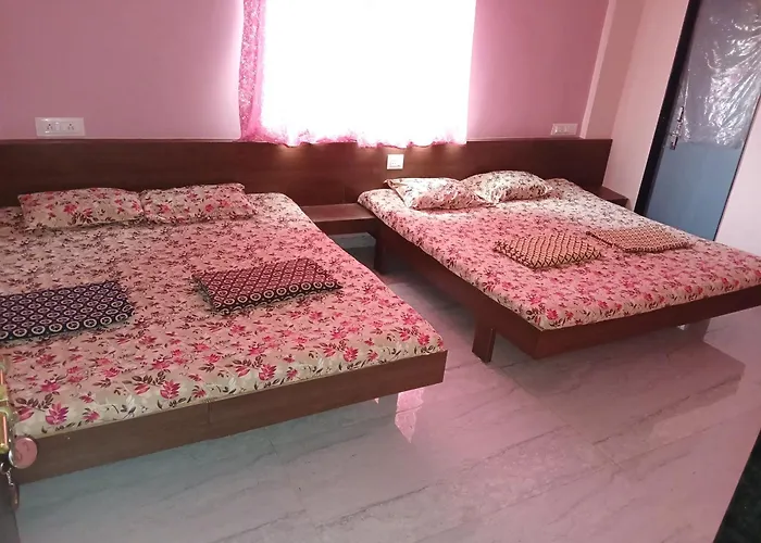 Krishna Yatri Niwas Hotel Akalkot