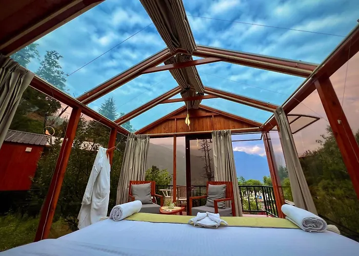 Glass Cabins By Urban Monk- Unique Centrally Heated Cabins With Electric Blankets Manali 