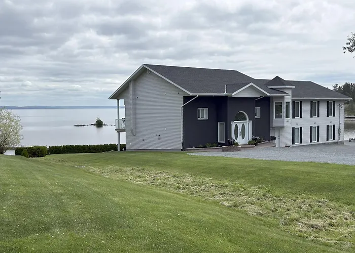 Haileybury Lakehouse