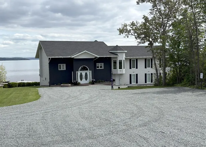 Haileybury Lakehouse
