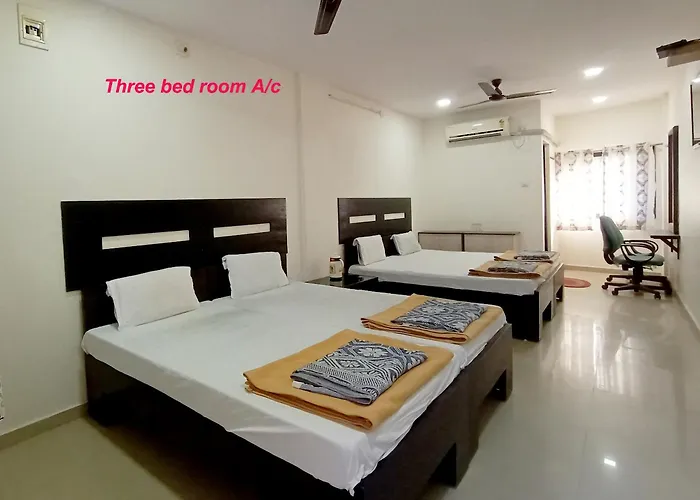 Vrp Guest House Bhuj