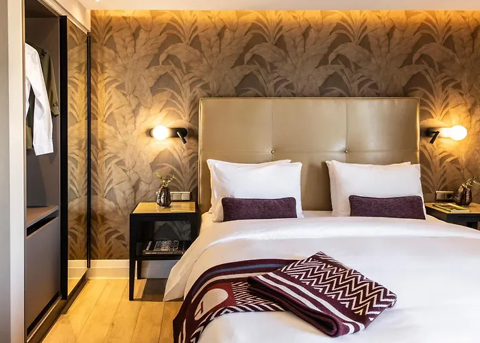 The Y Hotel Atenas