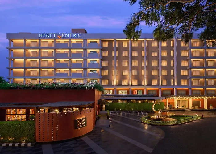 Hyatt Centric Sector17 Chandīgarh