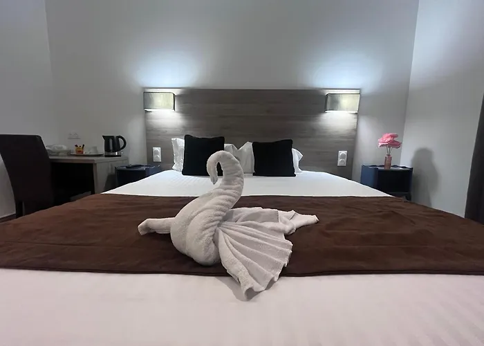 Hôtel L'Univers Châtellerault