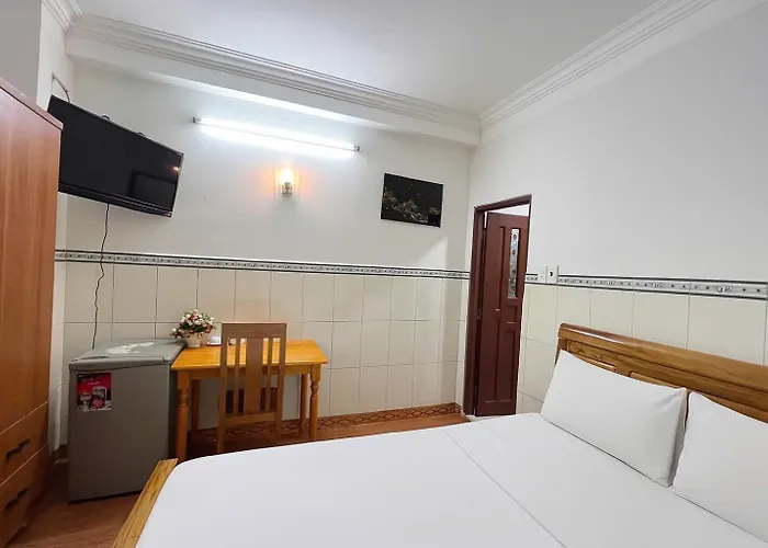 Diamond Hotel Cmt8 - Center Saigon TP. Hồ Chí Minh