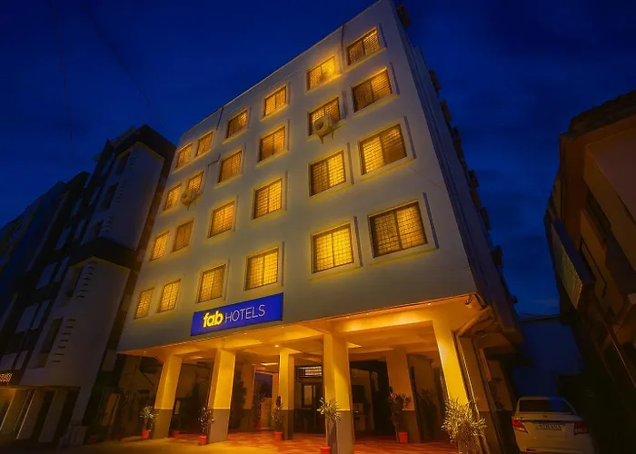 Fabhotel White House Pune