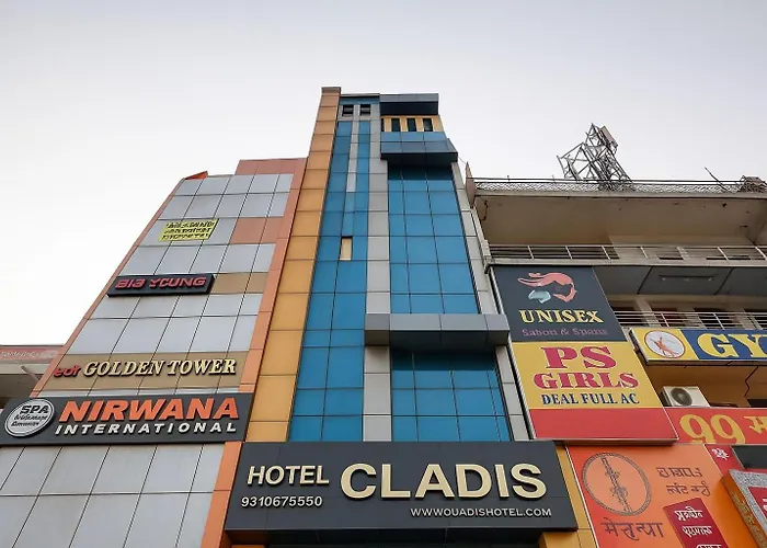 Hotel Cladis By Quadis - Sector 15 Noida