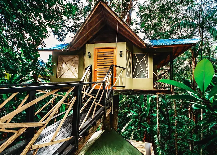 Buru Nature Hotel Leticia