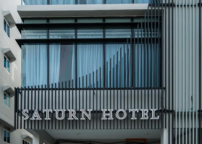 Saturn Hotel George Town