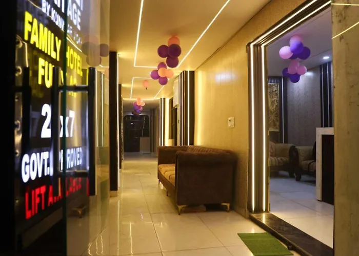 Family Hotel -1 Min Walk In Nizamuddin Railway Station New Delhi