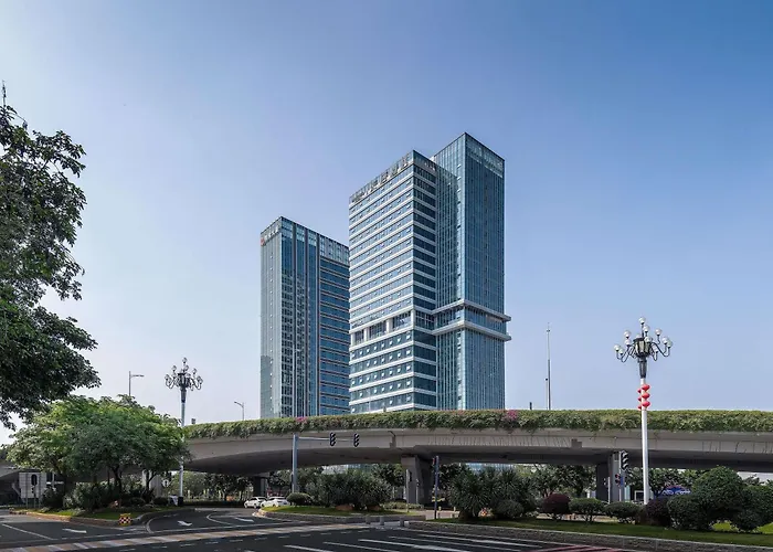 Mercure Guangzhou Financial City - Free Shuttle Bus To Canton Fair Complex During Canton Fair Period