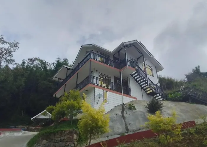 Oyo Home 90688 Kundasang Mount Garden Ranau