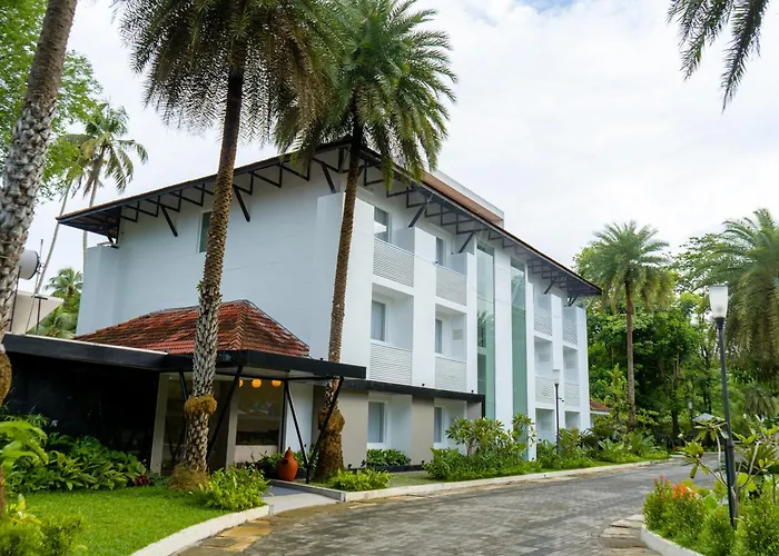 Hotel Riviera Garden Kochi