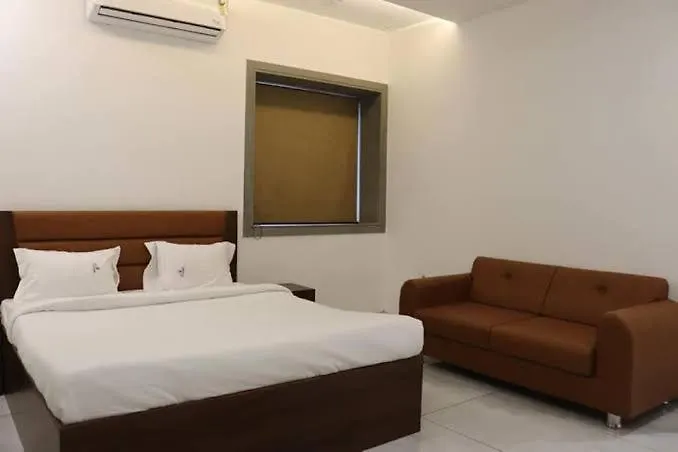 Punyah Hotel And Resort , Indore