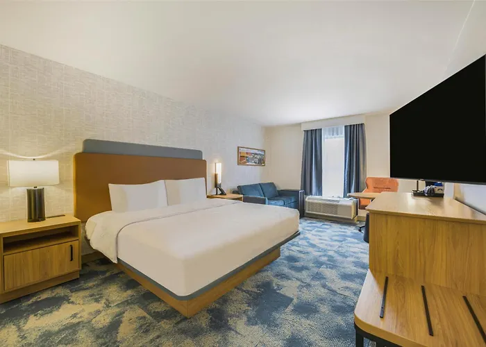 Hampton Inn Huntsville-Arsenal/South Parkway