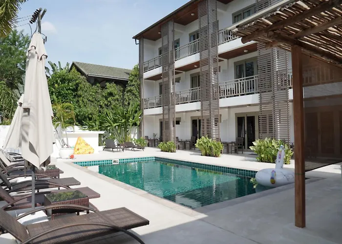 Ampha Place Hotel Mae Nam