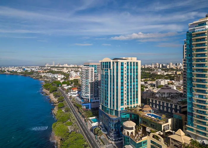 Catalonia Santo Domingo Hotel