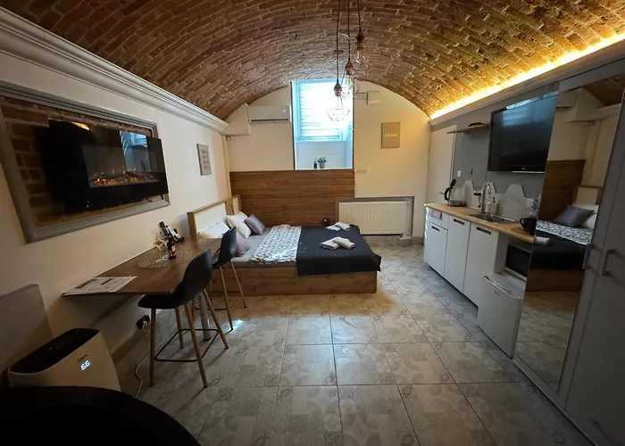 Underground Jacuzzi Rooms Krakow