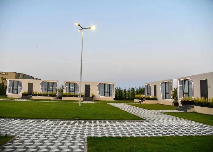 Amber Hotel Albania Spille