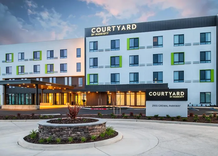 Courtyard By Marriott Modesto North Hotel