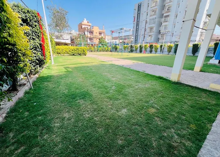 Log Inn Banaras Varanasi