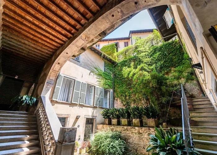 Palazzo Salvecchio Hotel Bergamo
