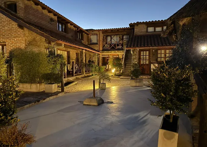 Curahue Apart Hotel Tandil