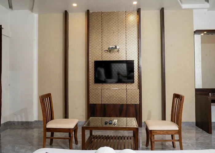 Hotel Grand Sarowar And Shakuntal Lawns Daulatabad