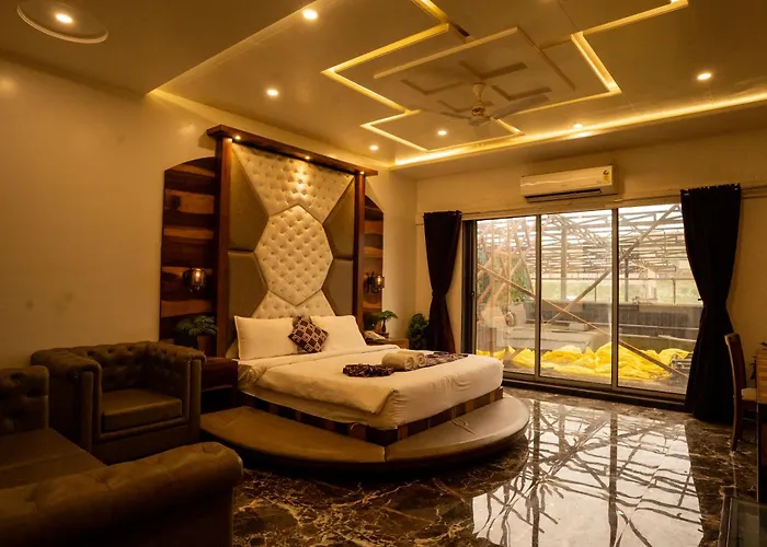 Hotel Grand Sarowar And Shakuntal Lawns Daulatabad