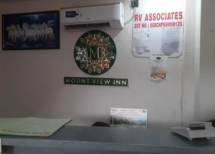 Hotel Mount View Inn Tapovan