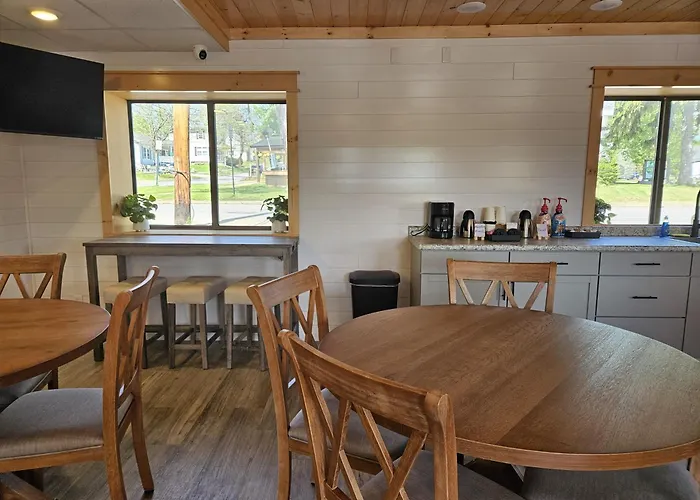 Otter Creek Inn Alexandria Bay