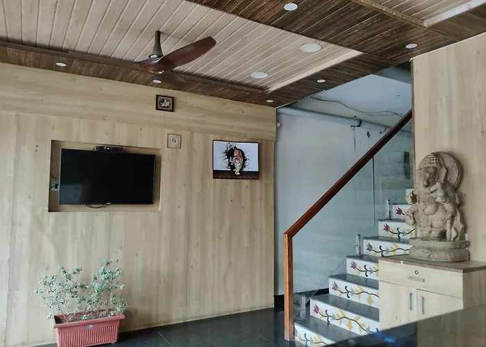 Hotel Kanchan Udaipur