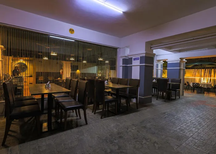 Hotel Athome & Serviced Apartments By Deccan Serai Hotels Hyderabad