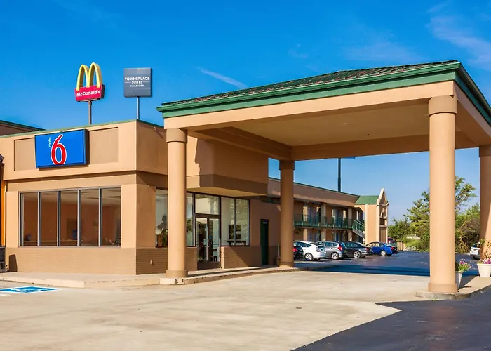 Motel 6-Clarksville, Tn
