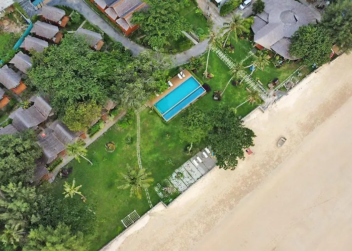 Anyavee Krabi Beach Resort หาดคลองม่วง