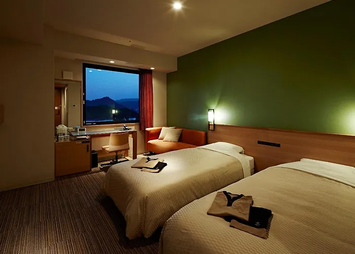 Candeo Hotels Matsuyama Okaido