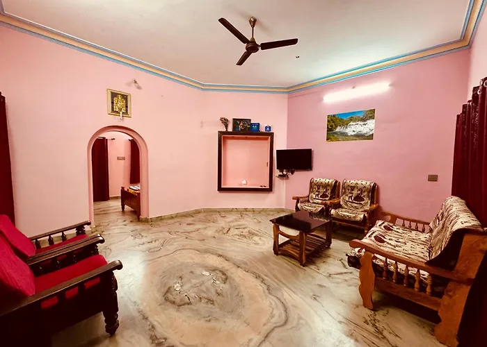 Phoenix Holiday Home Kanyakumari